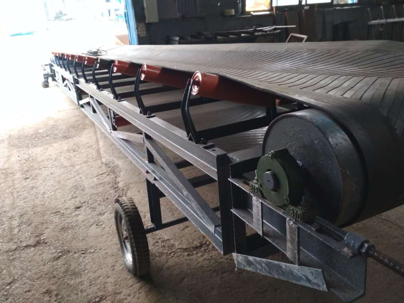 重型皮帶輸送機